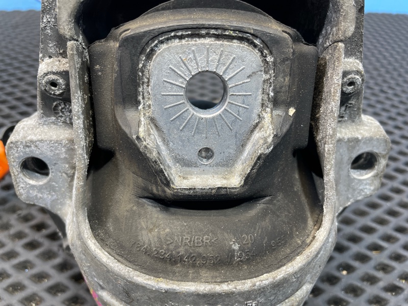 Опора двигателя, 3000 рублей, Санкт-Петербург