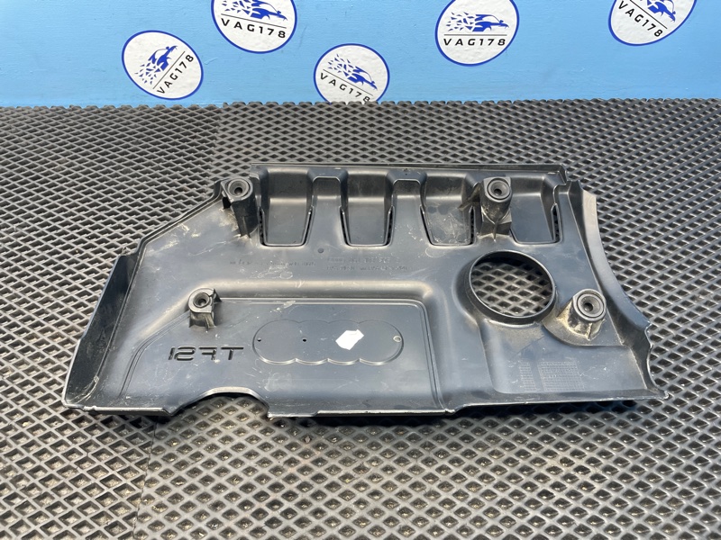 Декоративная накладка двигателя, 1000 рублей, Санкт-Петербург