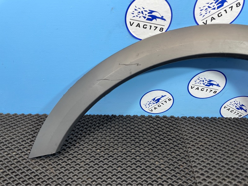 Накладка крыла, 1500 рублей, Санкт-Петербург