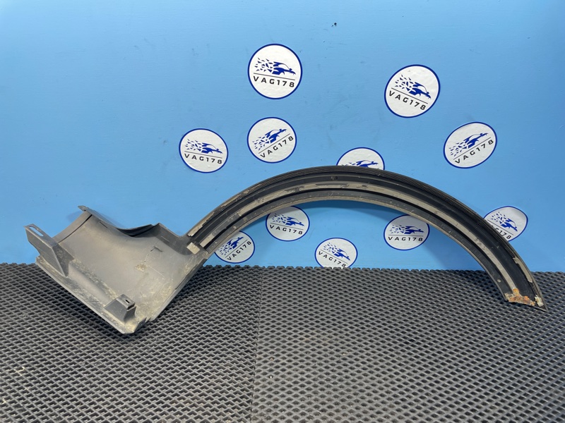 Накладка крыла, 1500 рублей, Санкт-Петербург