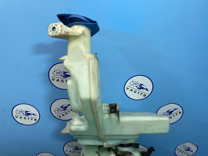 Бачок омывателя лобового стекла, 2500 рублей, Санкт-Петербург