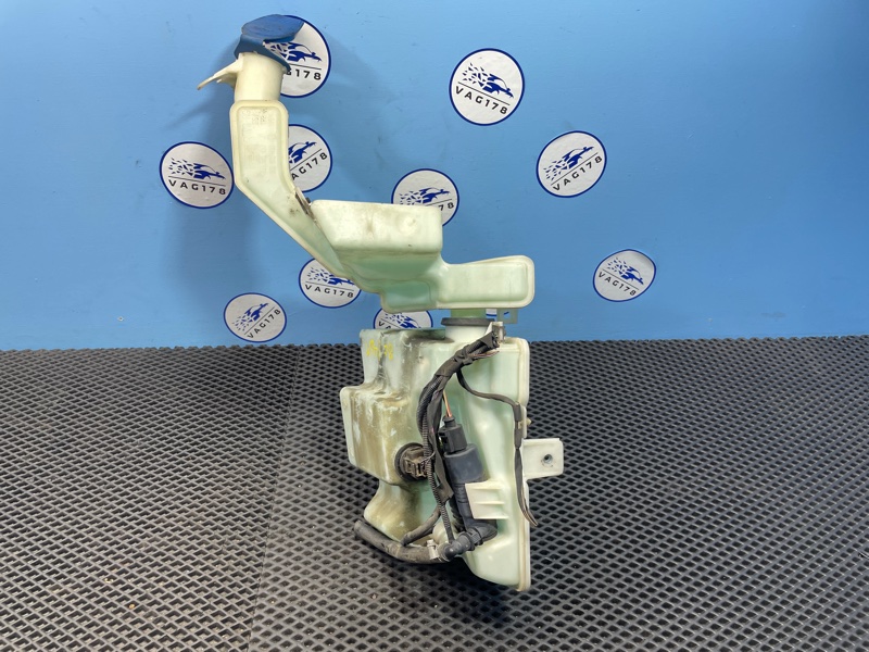 Бачок омывателя лобового стекла, 2500 рублей, Санкт-Петербург