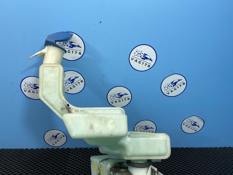 Бачок омывателя лобового стекла, 2500 рублей, Санкт-Петербург