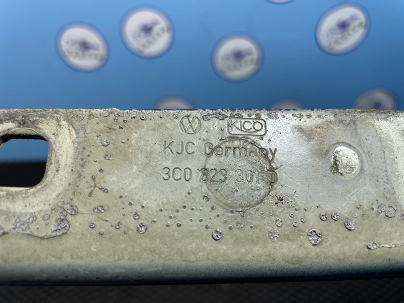 Петля капота, 1000 рублей, Санкт-Петербург