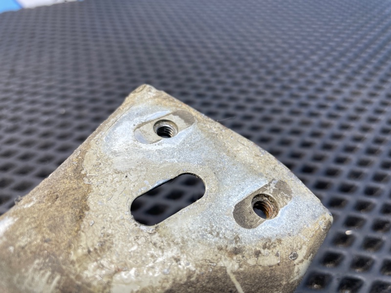 Кронштейн крепления крыла, 1000 рублей, Санкт-Петербург