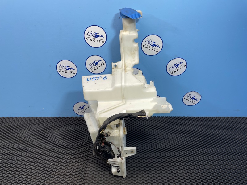 Бачок омывателя лобового стекла, 2500 рублей, Санкт-Петербург