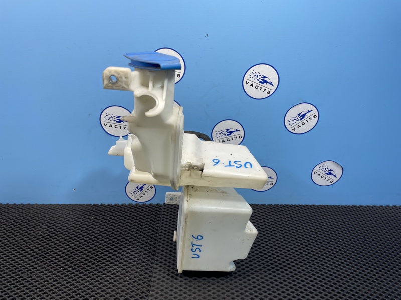 Бачок омывателя лобового стекла, 2500 рублей, Санкт-Петербург