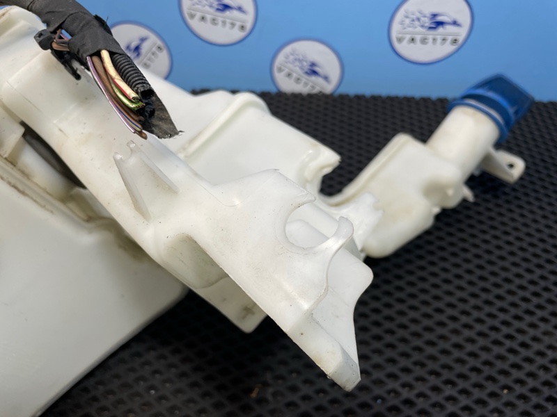 Бачок омывателя лобового стекла, 2500 рублей, Санкт-Петербург