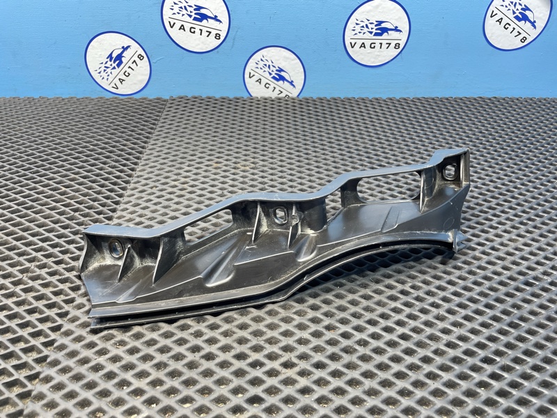 Направляющая бампера, 1000 рублей, Санкт-Петербург