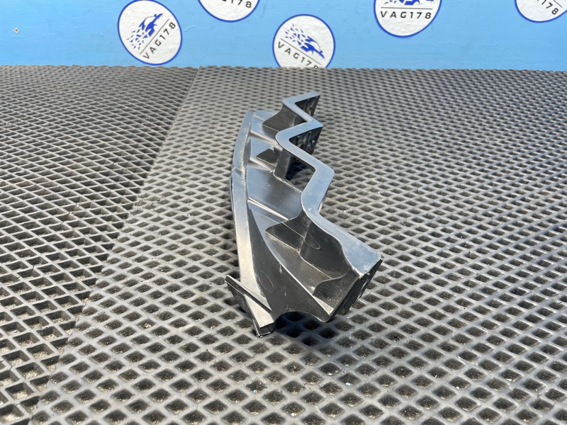 Направляющая бампера, 1000 рублей, Санкт-Петербург