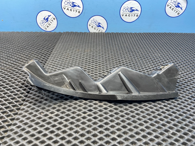 Направляющая бампера, 1000 рублей, Санкт-Петербург