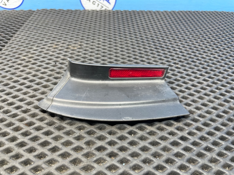 Щиток фонаря, 1000 рублей, Санкт-Петербург