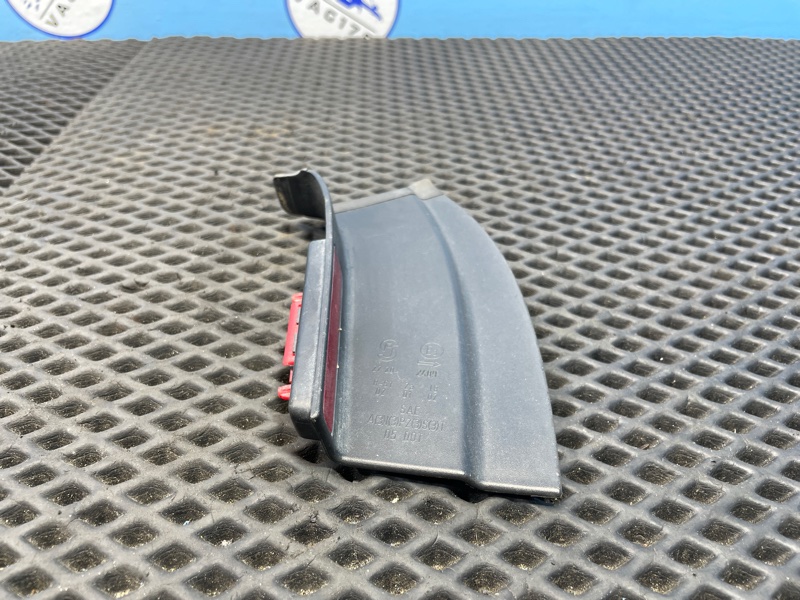 Щиток фонаря, 1000 рублей, Санкт-Петербург