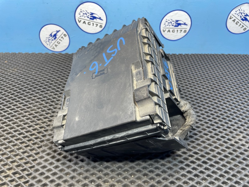 Блок предохранителей, 1000 рублей, Санкт-Петербург