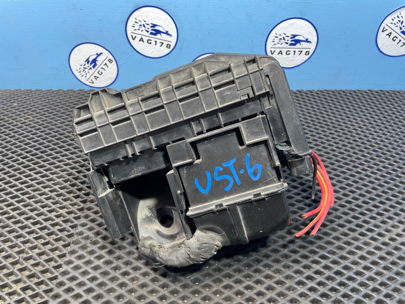 Блок предохранителей, 1000 рублей, Санкт-Петербург