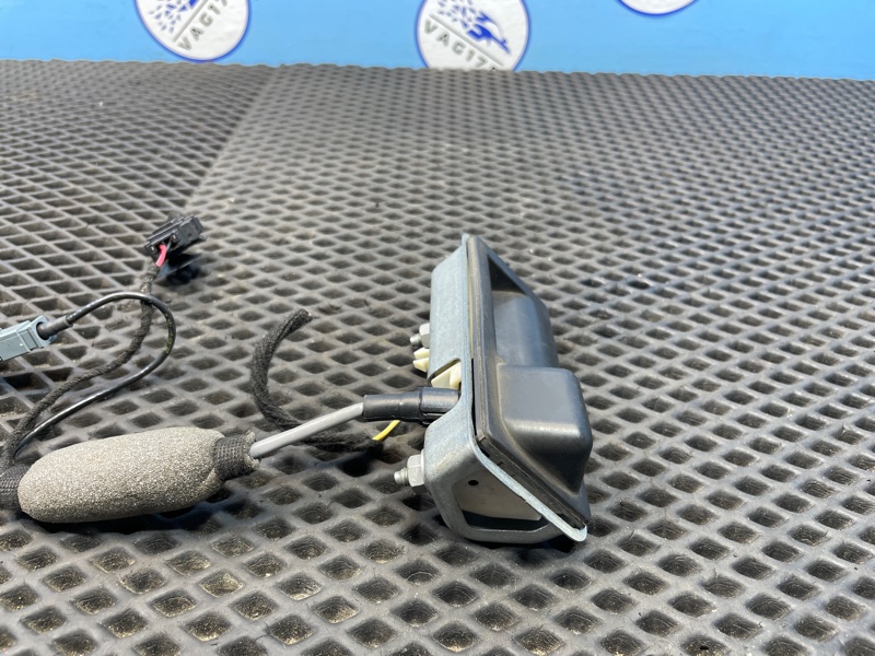 Кнопка открывания багажника, 5000 рублей, Санкт-Петербург