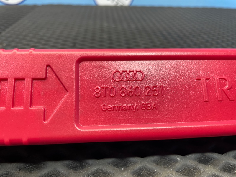 Знак аварийной остановки, 1000 рублей, Санкт-Петербург