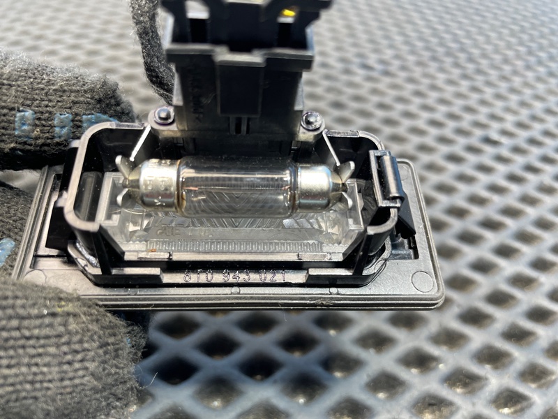 Фонарь подсветки номера, 1000 рублей, Санкт-Петербург