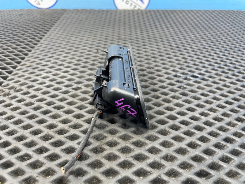 Кнопка открывания багажника, 1000 рублей, Санкт-Петербург