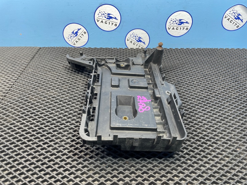 Крепление АКБ, 1000 рублей, Санкт-Петербург