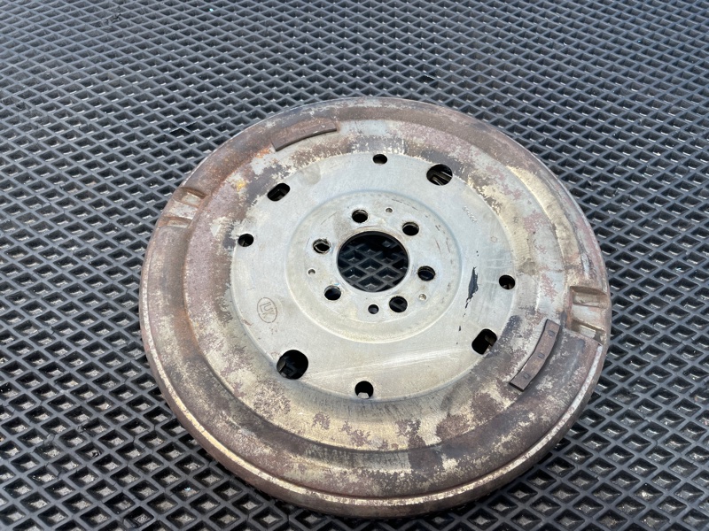 Маховик, 5000 рублей, Санкт-Петербург