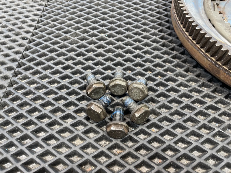 Маховик, 7000 рублей, Санкт-Петербург