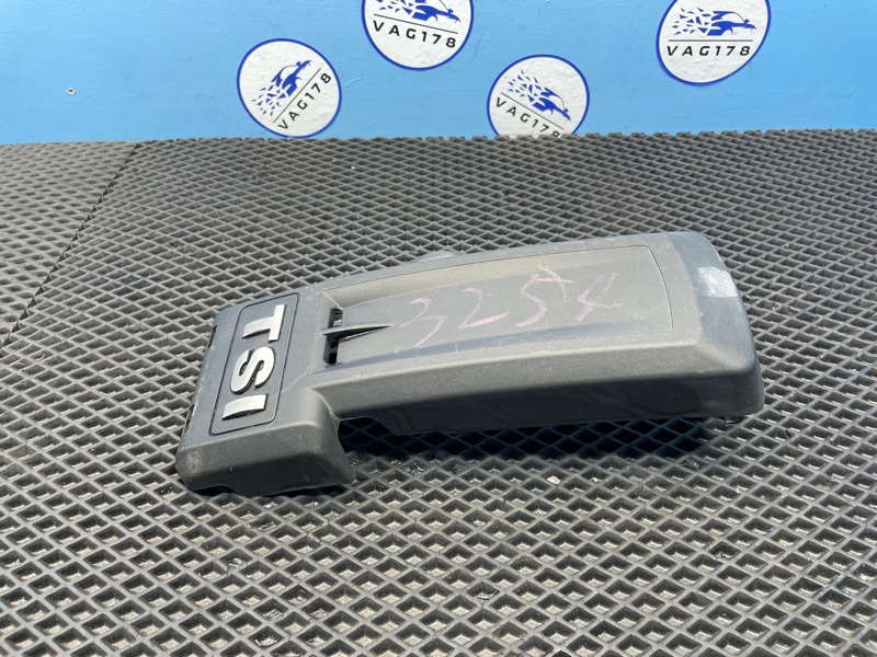 Декоративная накладка двигателя, 900 рублей, Санкт-Петербург