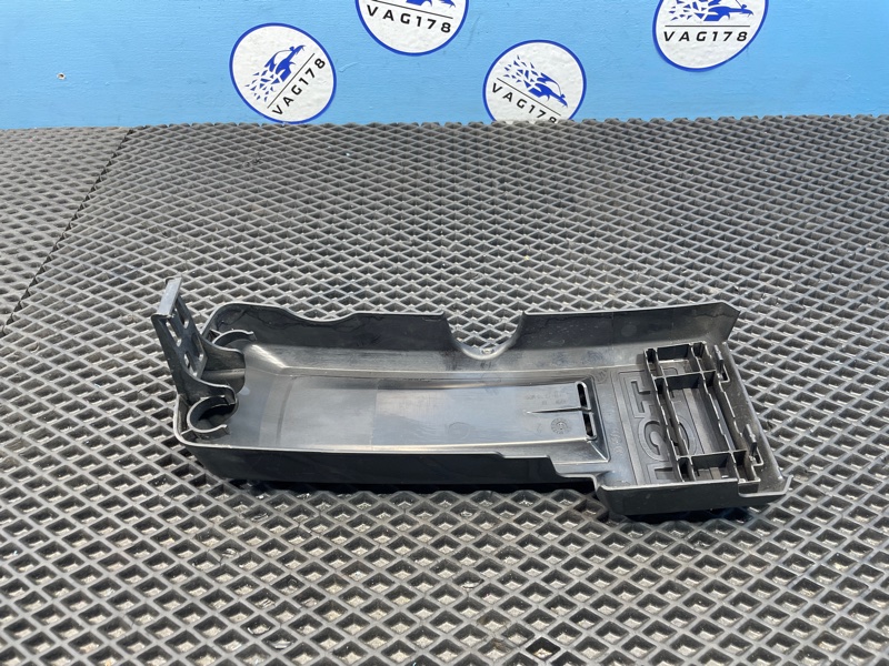 Декоративная накладка двигателя, 900 рублей, Санкт-Петербург