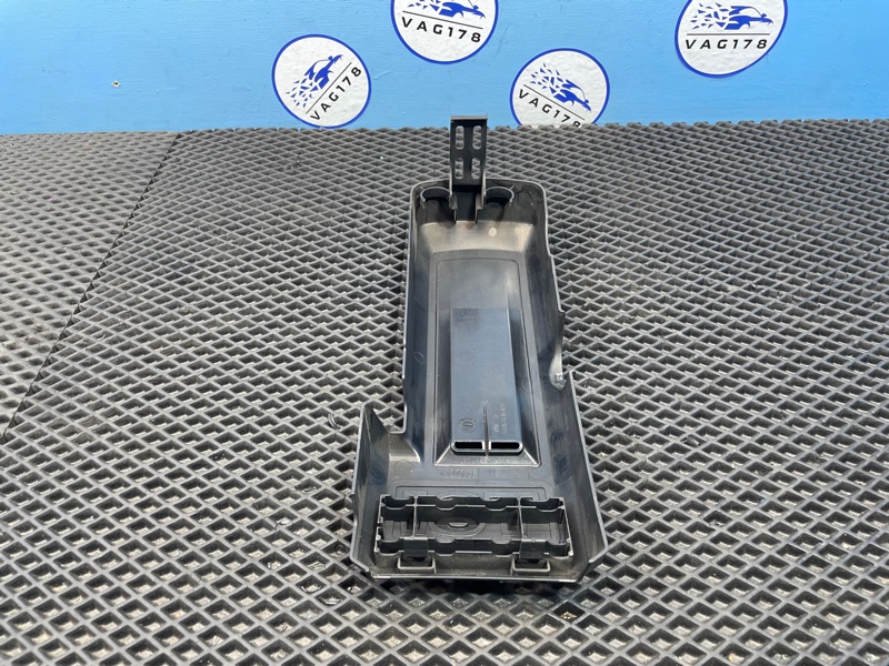 Декоративная накладка двигателя, 900 рублей, Санкт-Петербург