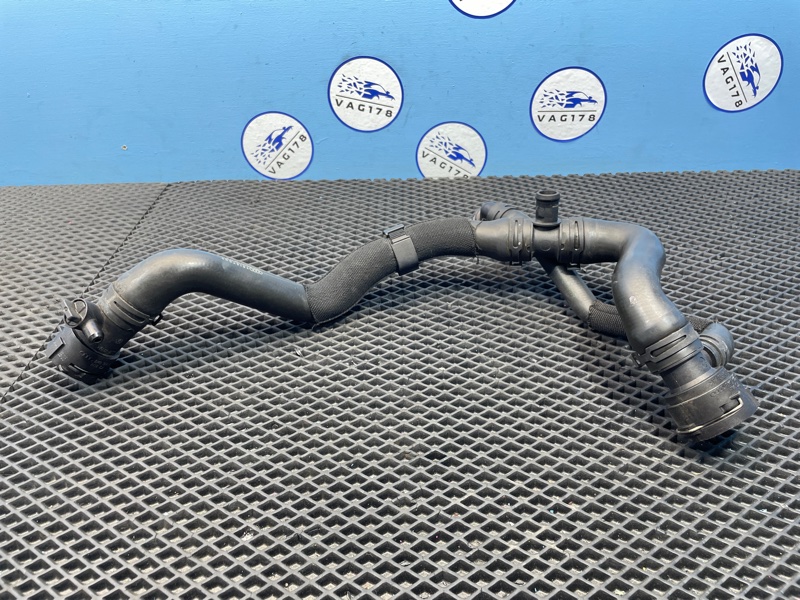 Патрубок охлаждающей жидкости, 2000 рублей, Санкт-Петербург