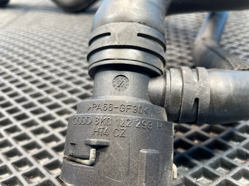 Патрубок охлаждающей жидкости, 2000 рублей, Санкт-Петербург