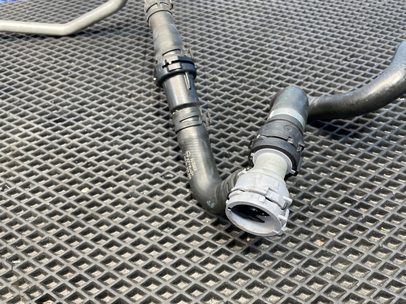 Патрубок охлаждающей жидкости, 1500 рублей, Санкт-Петербург