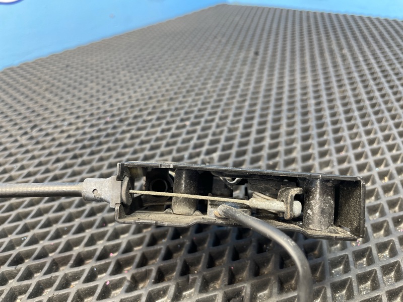 Замок капота, 3000 рублей, Санкт-Петербург