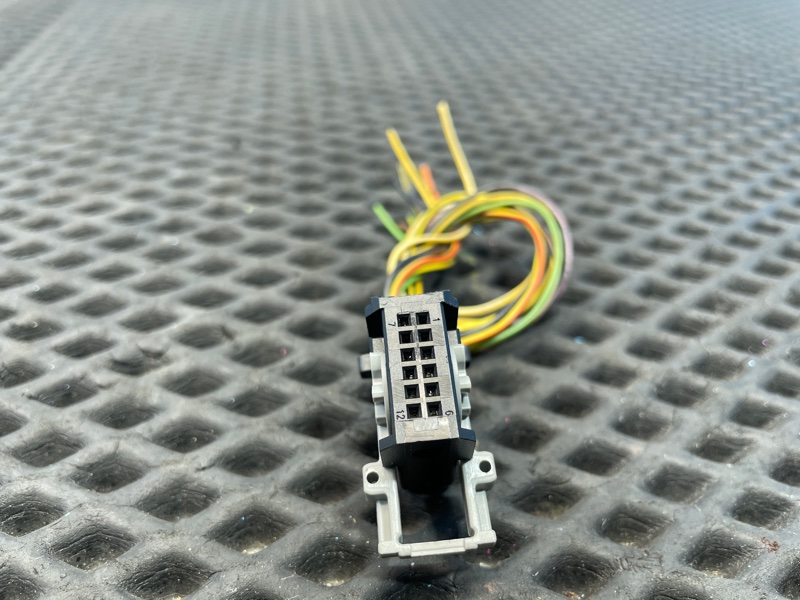 Переключатель света фар, 1000 рублей, Санкт-Петербург