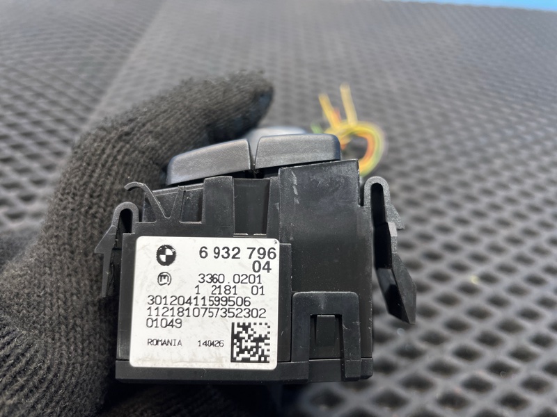 Переключатель света фар, 1000 рублей, Санкт-Петербург