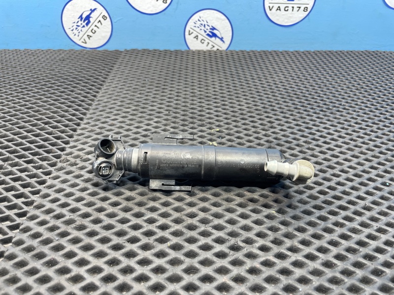 Форсунка омывателя фары, 500 рублей, Санкт-Петербург