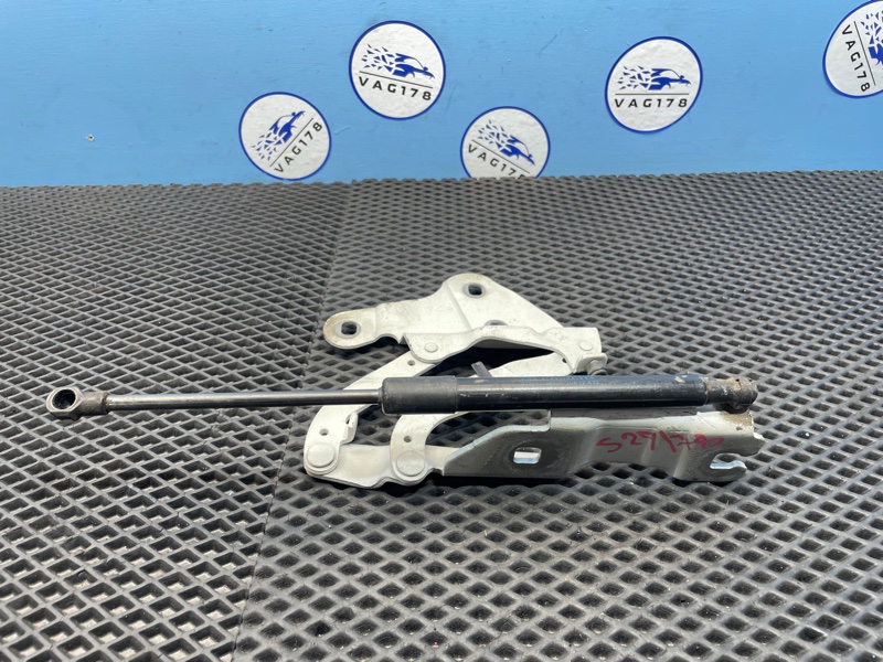 Петля капота, 1500 рублей, Санкт-Петербург