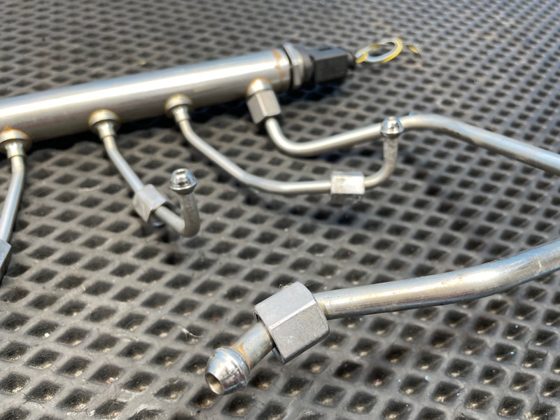 Топливная рампа, 1500 рублей, Санкт-Петербург