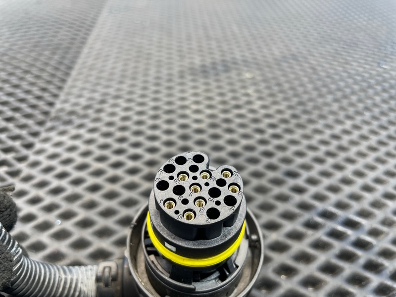 Разъем, 1000 рублей, Санкт-Петербург