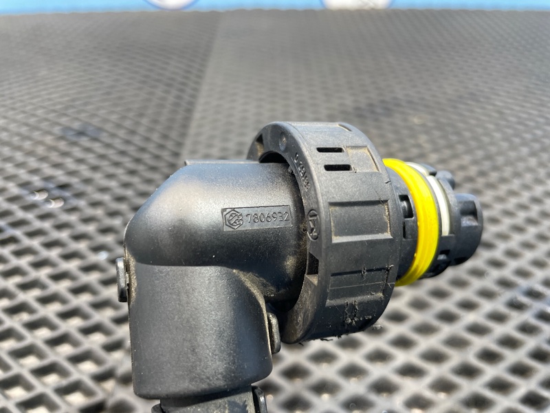 Разъем, 1000 рублей, Санкт-Петербург