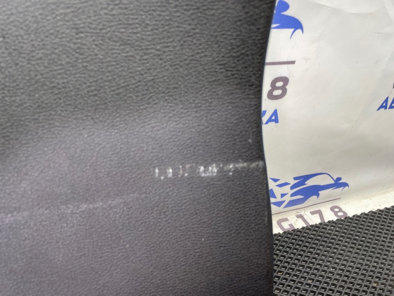 Обшивка двери багажника, 1000 рублей, Санкт-Петербург