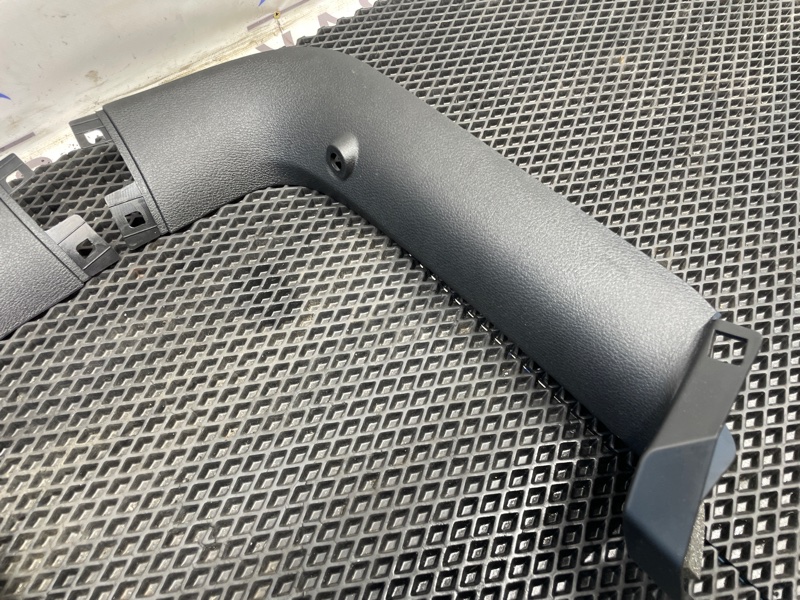 Обшивка двери багажника, 1000 рублей, Санкт-Петербург