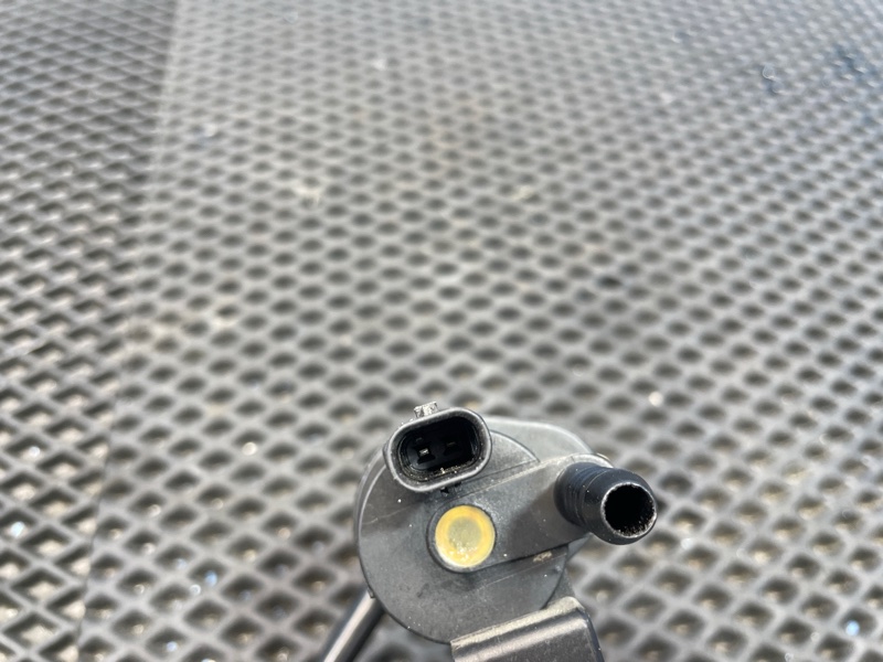 Клапан вентиляции топливного бака, 1500 рублей, Санкт-Петербург