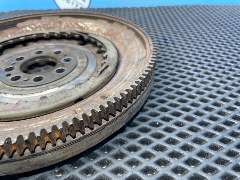 Маховик, 10000 рублей, Санкт-Петербург