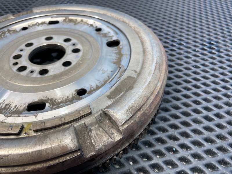 Маховик, 10000 рублей, Санкт-Петербург