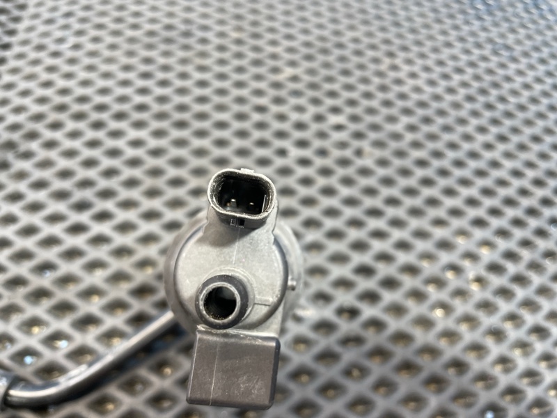 Клапан вентиляции топливного бака, 2000 рублей, Санкт-Петербург