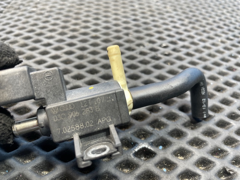 Клапан вентиляции картерных газов, 1000 рублей, Санкт-Петербург