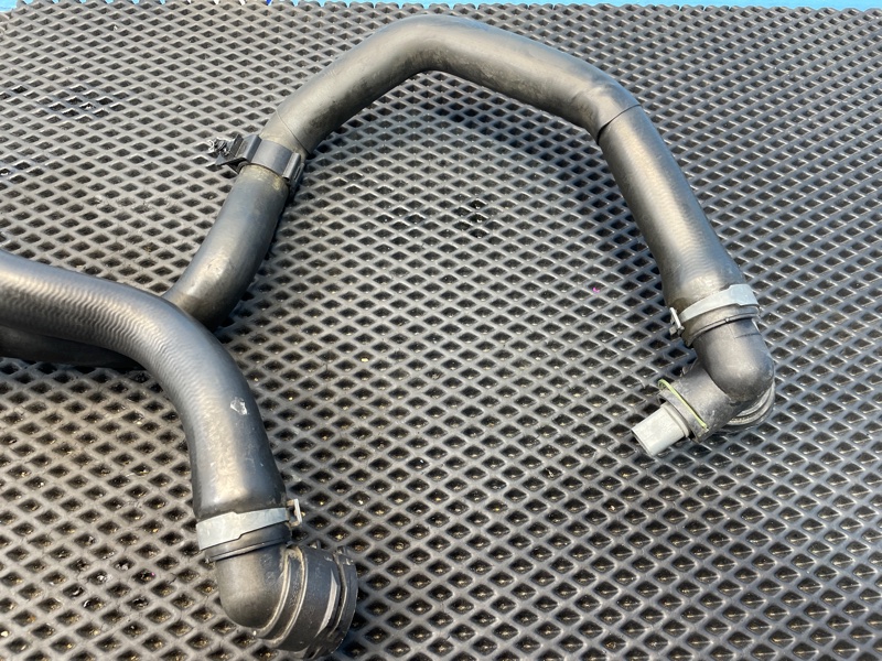 Патрубок охлаждающей жидкости, 2500 рублей, Санкт-Петербург