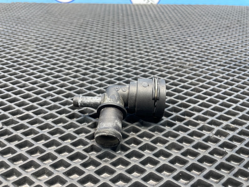 Фланец системы охлаждения, 1000 рублей, Санкт-Петербург