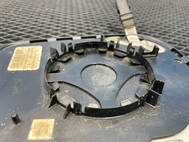 Зеркальный элемент, 4000 рублей, Санкт-Петербург